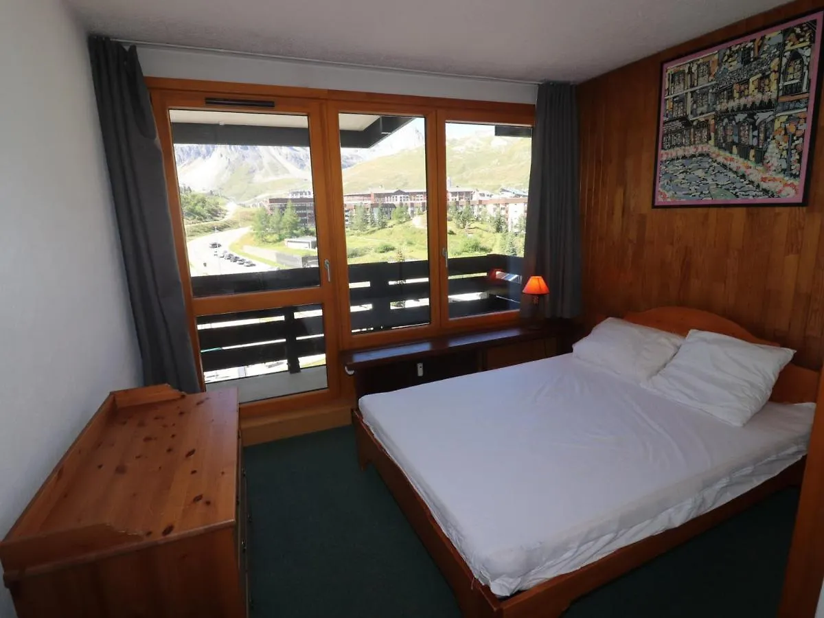 Appartement Pratique Avec Balcon, Au Pied Des Pistes Et Commerces, 6 Pers., Tignes - Fr-1-502-521 0*,  France