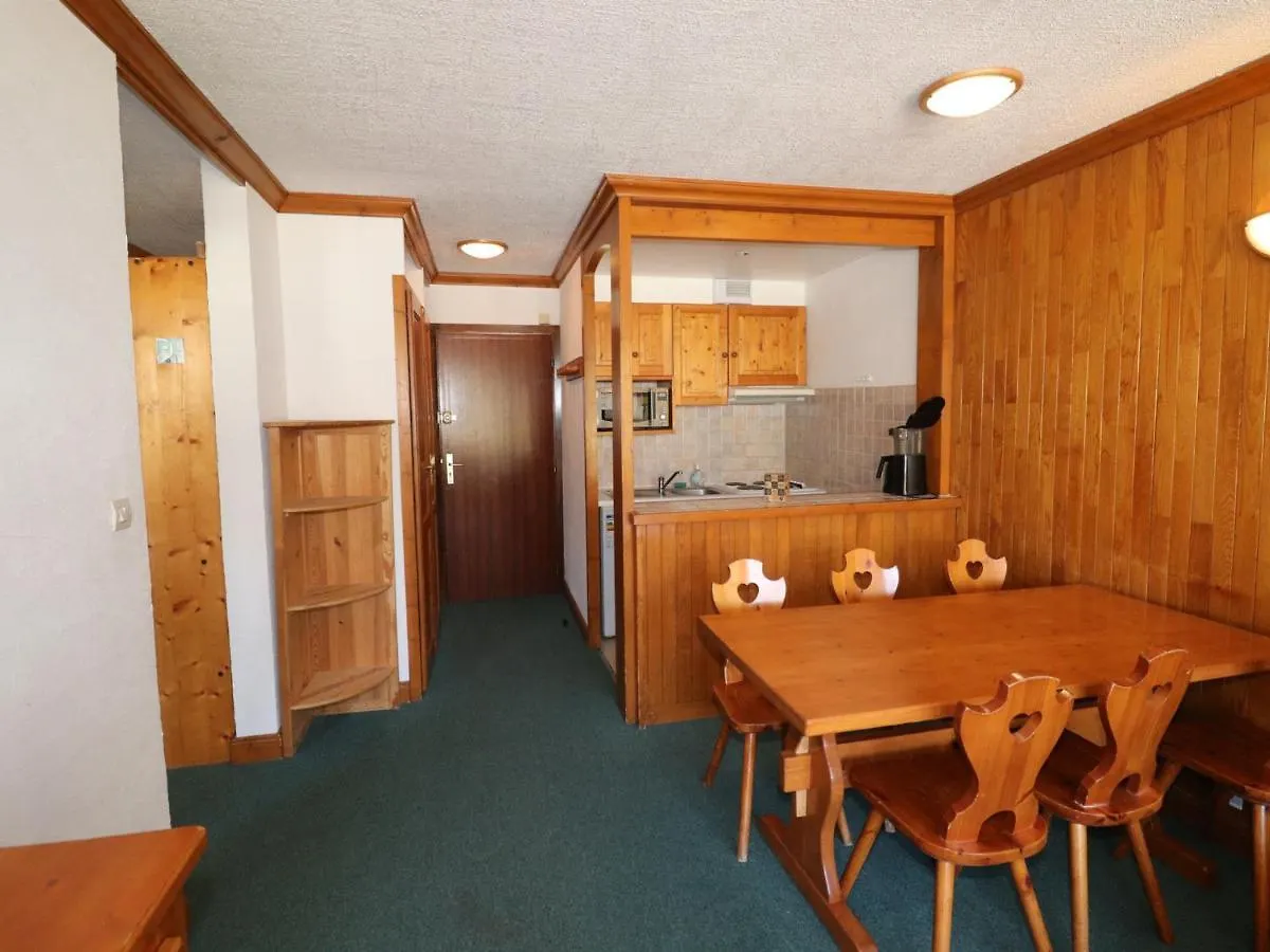 Appartement Pratique Avec Balcon, Au Pied Des Pistes Et Commerces, 6 Pers., Tignes - Fr-1-502-521
